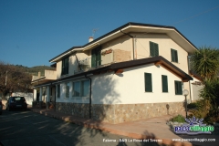 DSC_5701_B&B_Le_Rose_scritta e logo
