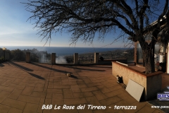IMG_20180126_154221_B&B_Le_Rose_terrazza_scritta e logo_medium