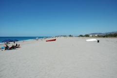 Spiaggia vista verso nord/ Beach view towards north